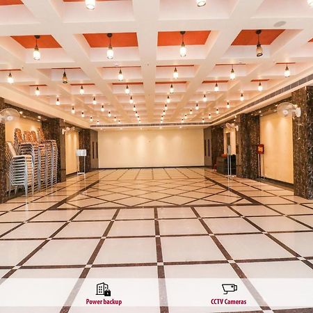 Oyo Flagship 69860 Mastana Palace Varanasi Exterior photo